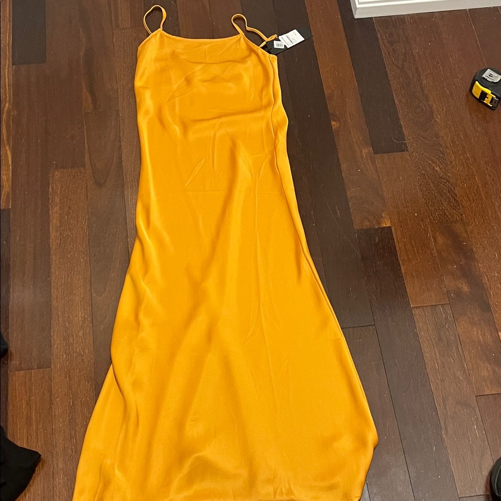 Chic Vibrant Yellow Maxi Dress